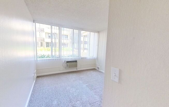 2 beds, 2 baths, 950 sqft, $3,200, Unit 104