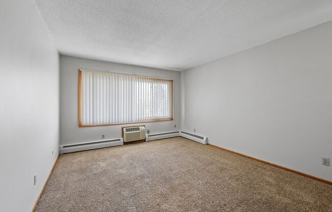 1 bed, 1 bath, 500 sqft, $1,050, Unit 705-203