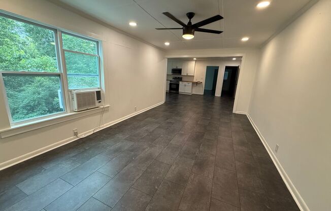 818 Maple Avenue