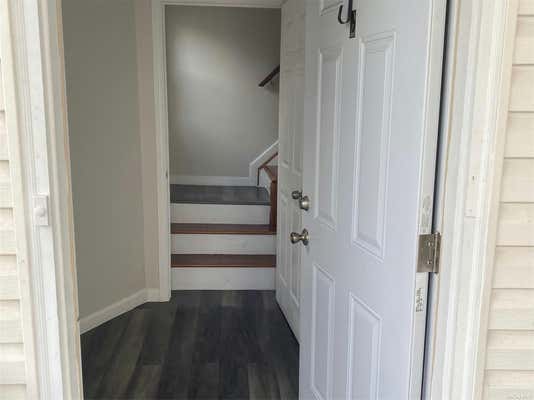 3 beds, 1 bath, $3,000