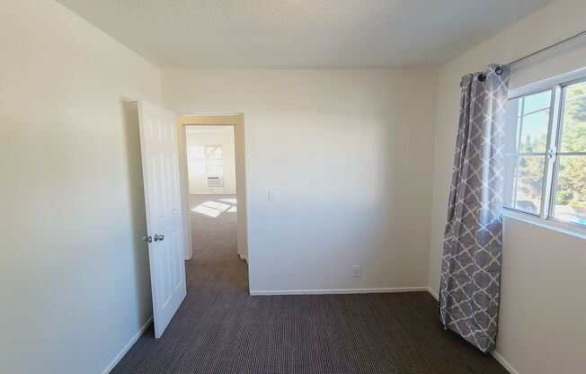 2 beds, 1 bath, 780 sqft, $2,250, Unit 856