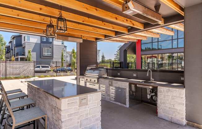 Arazo outdoor kitchen and BBQ grill area