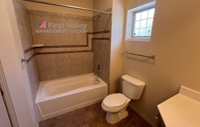 2 beds, 2 baths, $1,450, Unit Unit 404