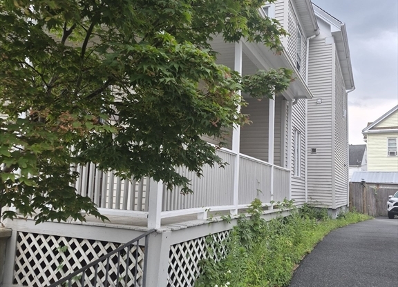 4 beds, 1 bath, 2,000 sqft, $3,800, Unit 1