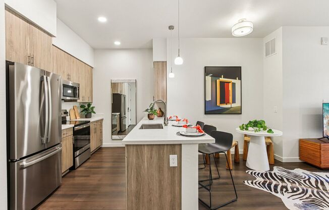 2 beds, 2 baths, 1,038 sqft, $2,080