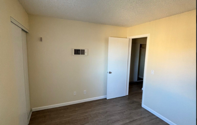 3 beds, 2 baths, 1,050 sqft, $2,650, Unit 2573-02
