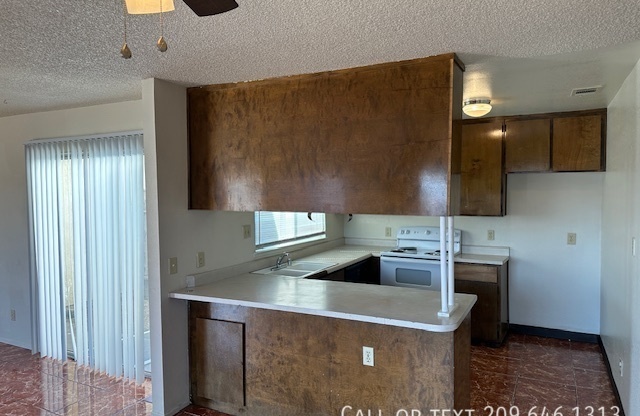 2583 GARETH CIR