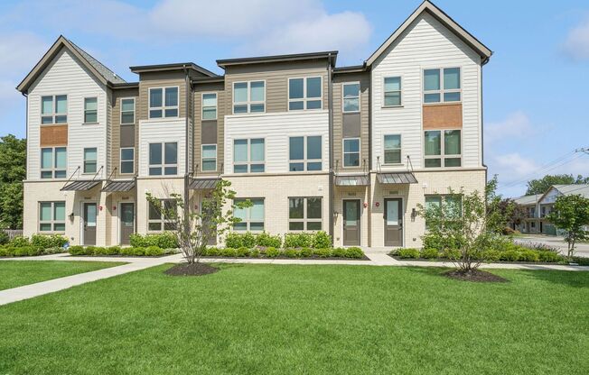 One Fifty Seven Oak Forest