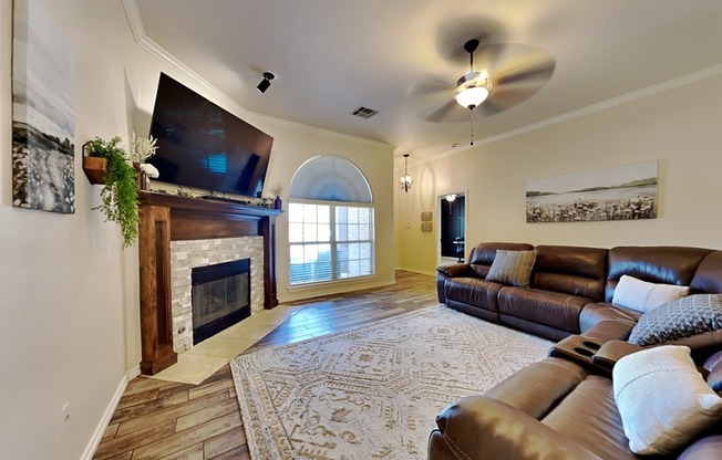 12505 EDISON DR