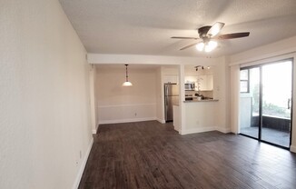 FOR RENT! Fabulous Full Remodeled 1/1 Winter Park Condo in front of Full Sail !