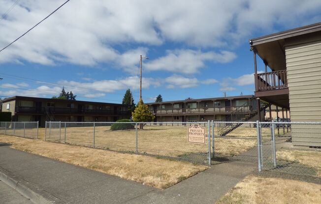 Waular04-Park Place Apartments
