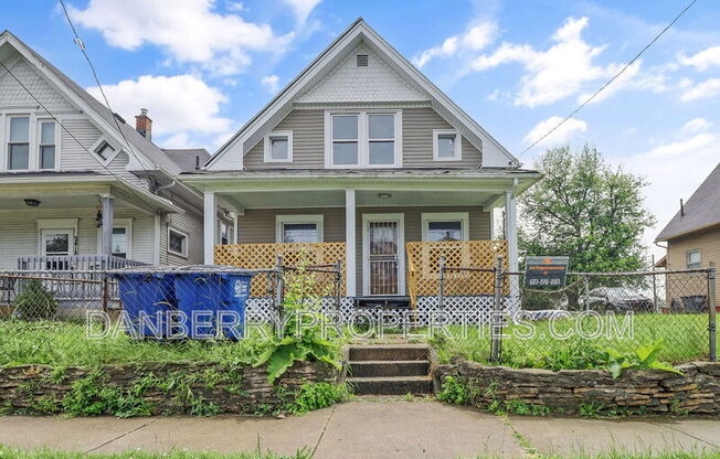 2416 LAWTON AVE