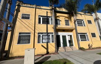 Studio, 1 bath, $1,365, Unit H