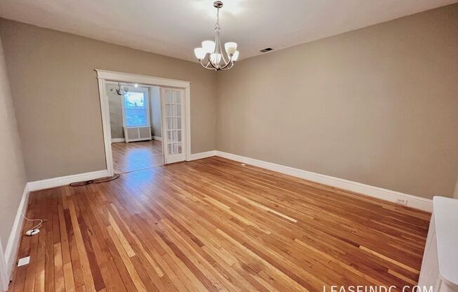 1323 RANDOLPH ST NW