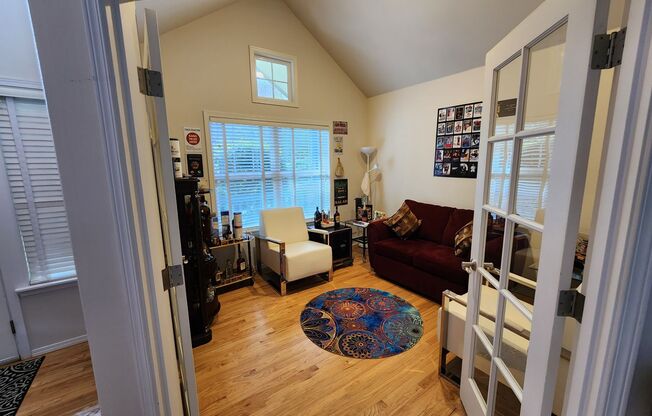 Large 5 bd Home