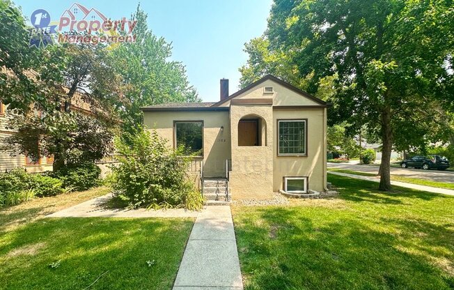 1102 N 7 ST