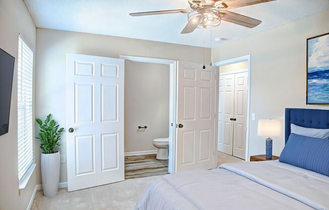 2 beds, 2 baths, $1,395, Unit 3703-F