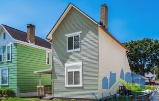 2 beds, 1 bath, $1,354