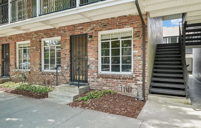 1 bed, 1 bath, 650 sqft, $1,595, Unit 5