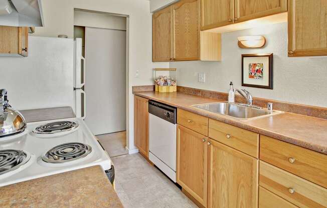 Welcome to Andorra Apartment Homes