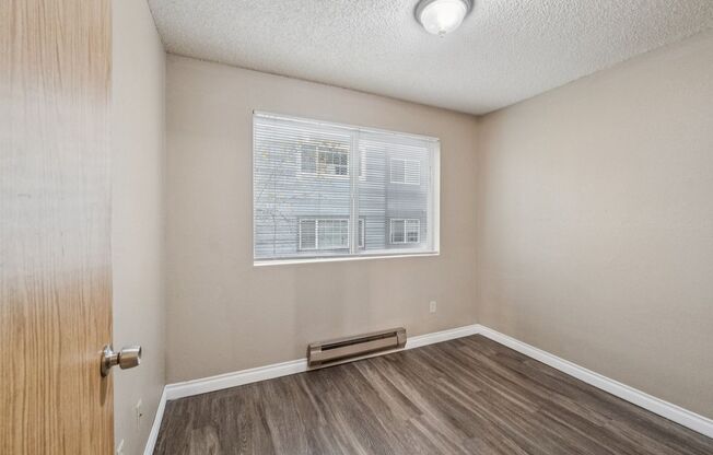 3 beds, 2 baths, 643 sqft, $2,000, Unit A303