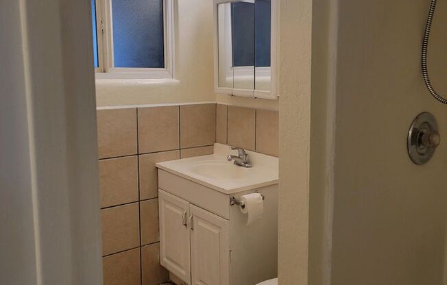 Paris Properties,LLC