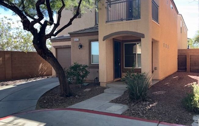 2-STORY HOME FOR RENT IN HENDERSON