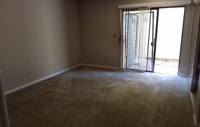 3 beds, 2 baths, 1,700 sqft, $3,995