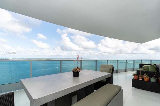 1331 Brickell Bay Dr
