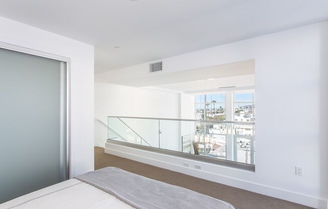 1 bed, 1.5 baths, 970 sqft, $3,700, Unit 1616 - 201