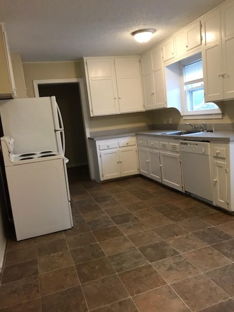 11016 E 57th Terr