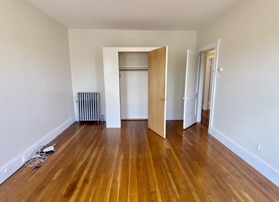 7 HARVARD TERRACE