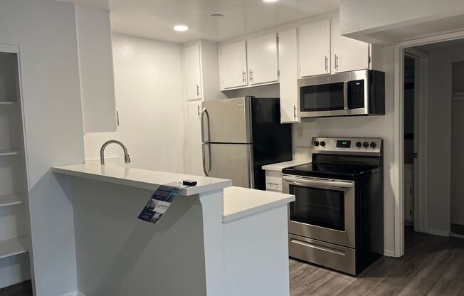 1 bed, 1 bath, 695 sqft, $1,598, Unit 314