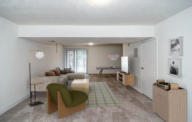 Lake Forest Townhomes