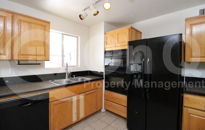 1351 W 14 ST