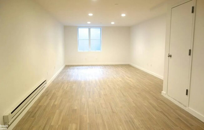 340 22 ST