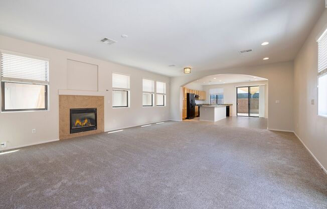 GATED NW HOME - 4 BEDROOMS W/ 1 BED AND BATH DOWNSTAIRS