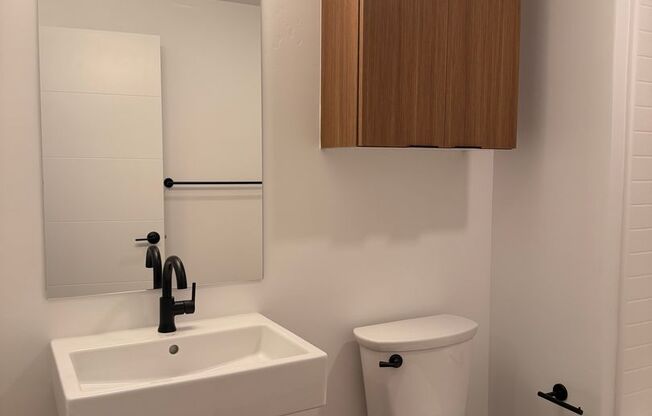 2 beds, 2 baths, 816 sqft, $4,495, Unit 705