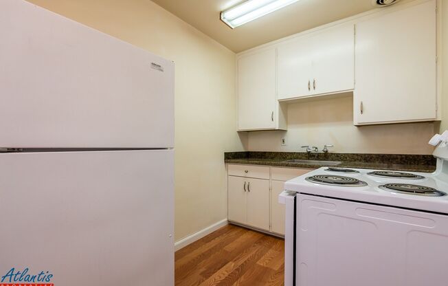 1 bed, 1 bath, 552 sqft, $1,945, Unit 15