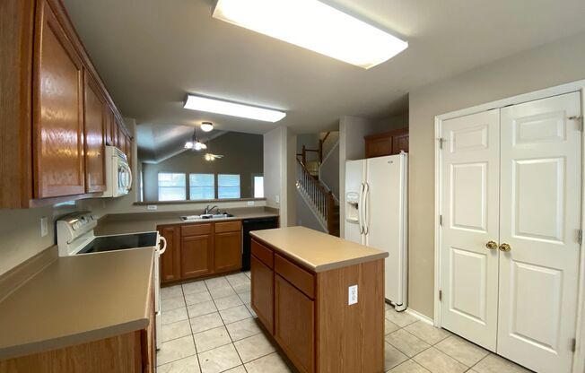 3 beds, 2 baths, $1,995