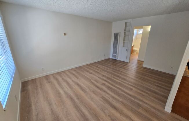 32nd St. 4754