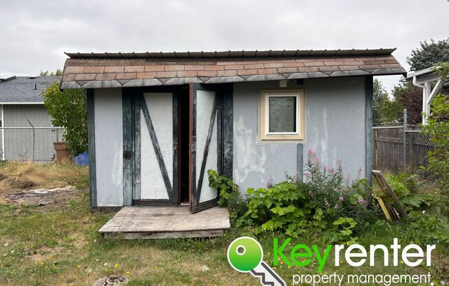 3 beds, 1 bath, $2,250