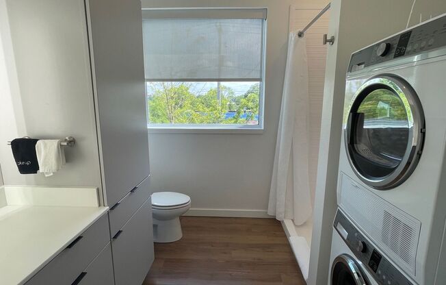 Studio, 1 bath, 546 sqft, $1,600, Unit 201