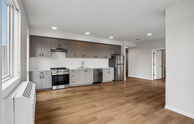 2 beds, 2 baths, 938 sqft, $2,325, Unit 202