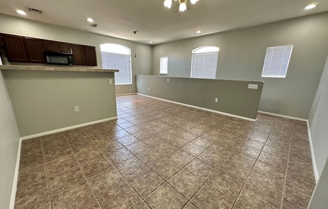Summerlin Stunner!!