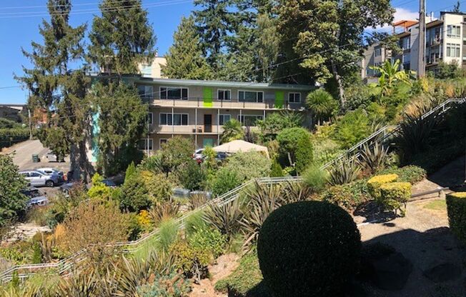 1 bed, 1 bath, 750 sqft, $1,495, Unit 202