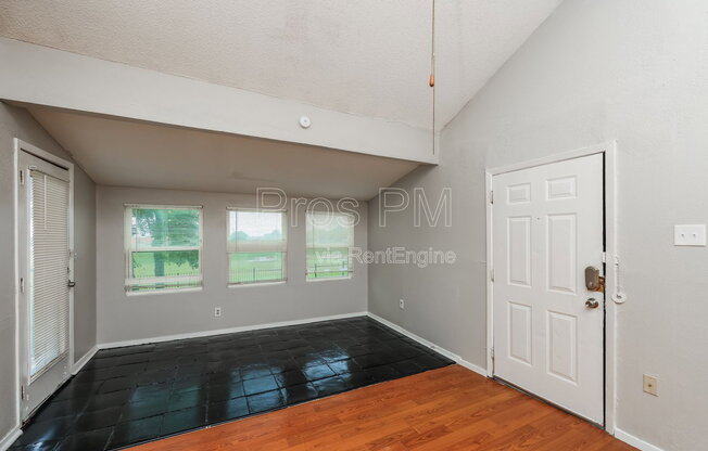 1 bed, 1 bath, 730 sqft, $845, Unit 1216
