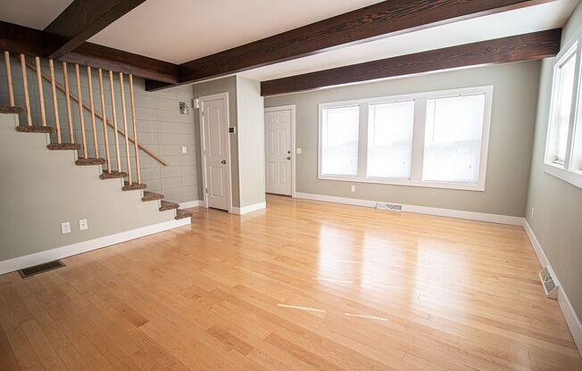 913-919 Carrier Creek