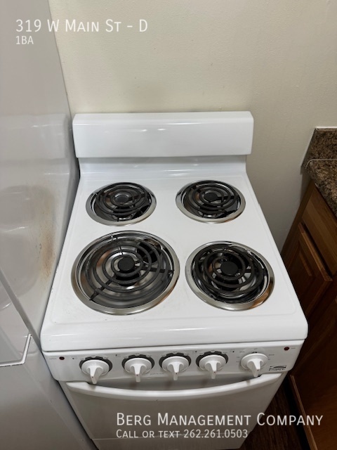 319 W Main St