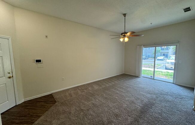 Move In Special! 1/2 Off 1st Months Rent Timber Run Downstairs Condo!